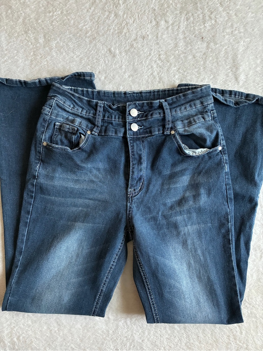 Women’s Boot Cut Jeans in Washed Dark Blue
